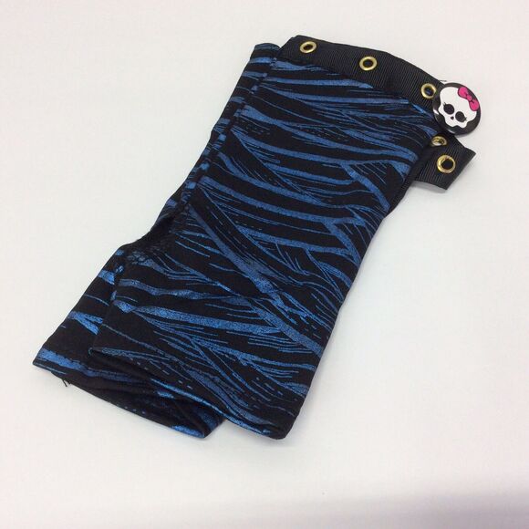 Monster High Fangtastic Glovelettes Child Size 6+ Blue/Black Costume Accessory - Picture 3 of 8